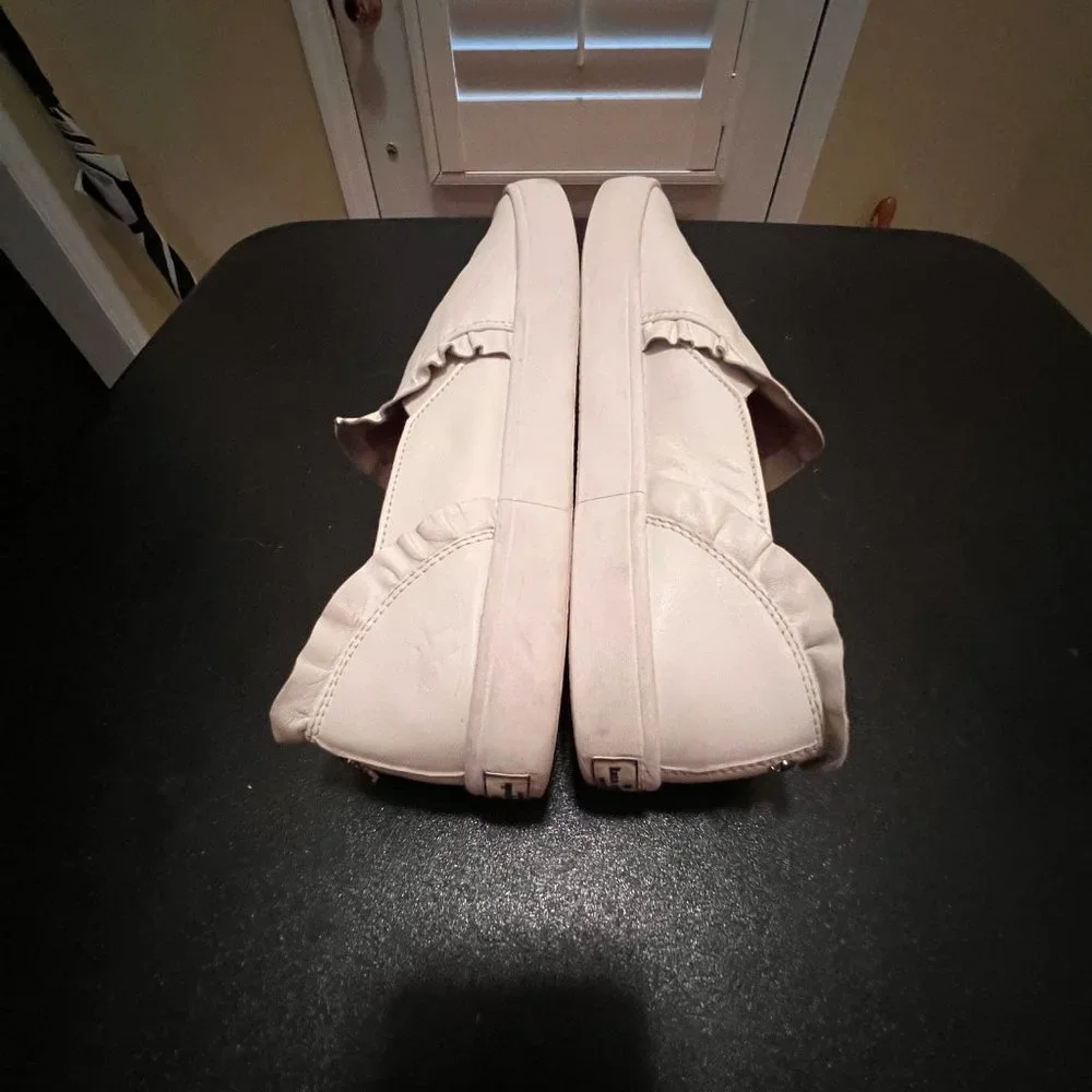 Kate Spade size 9.5 white leather Lillie slip on shoes